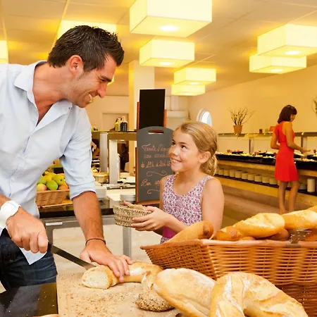 Hotel Club Belambra Les Estagnots - Pinede 4*